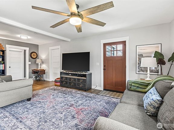 5th image of 111 1st Avenue N