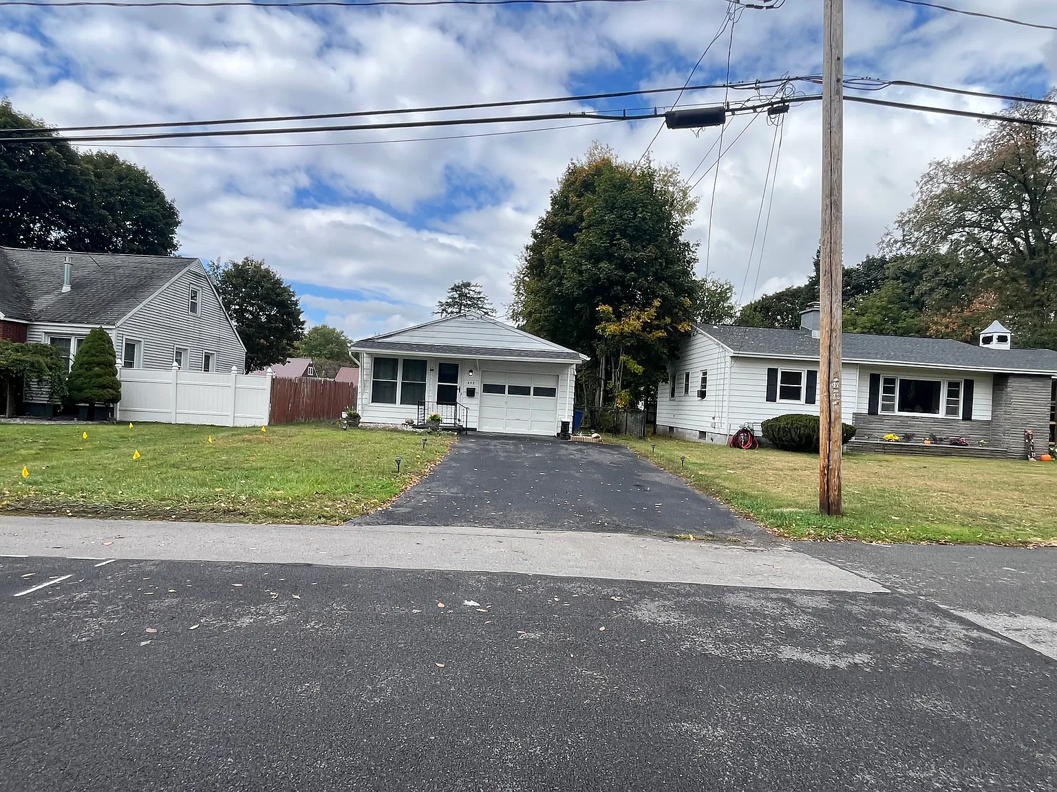 2 bed, 900 sqft, $1,400 — Photo 1