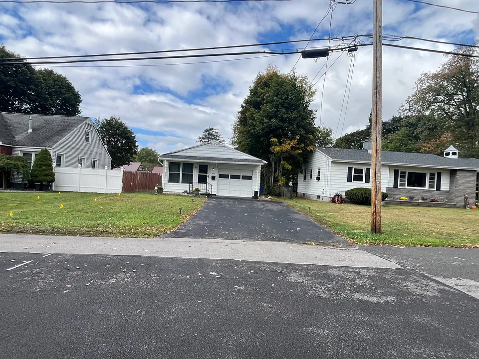 453 Lorraine Ave