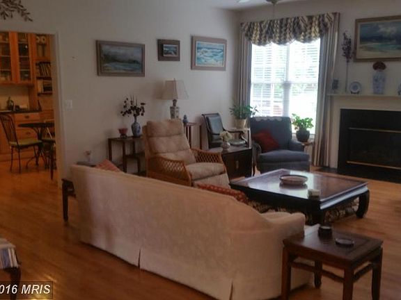4th image of 488 Kearns Dr