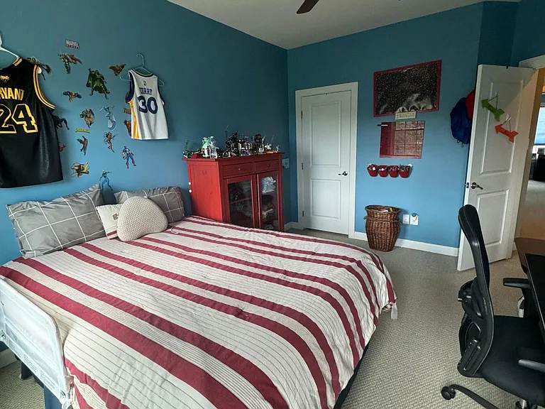 13679 Neil Armstrong Ave — Photo 14
