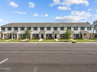 1024 Bayard Wootten Way, New Bern, NC 28562