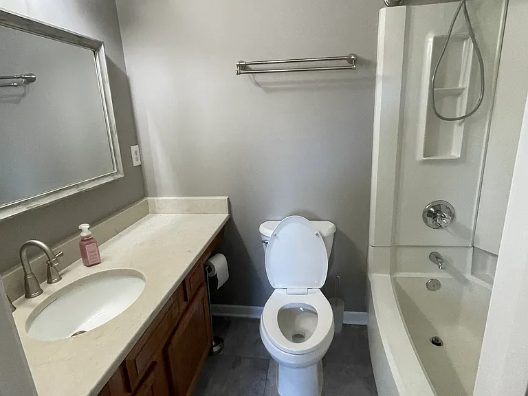 6146 Winfield Ct — Photo 16