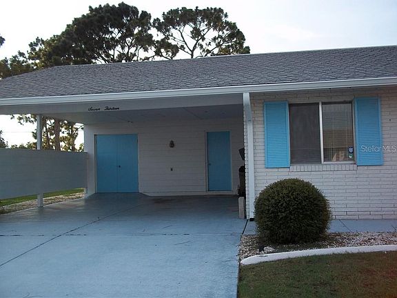 3rd image of 713 Fox Hills Dr