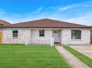 2804 Bradbury St, Meraux, LA 70075