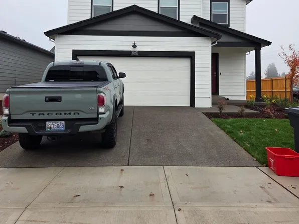 4997 Columbus Ave NE, Salem, OR 97301