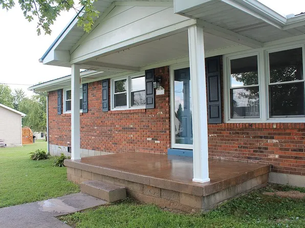 614 Johnson St, Leitchfield, KY 42754