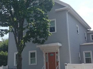 607 E 8th St, South Boston, MA 02127