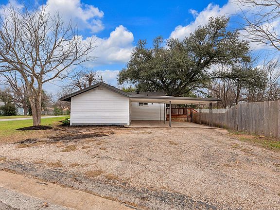 5th image of 1709 Cecelia St