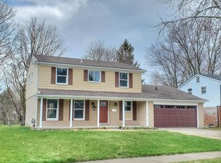 15596 Nola Cir, Livonia, MI 48154