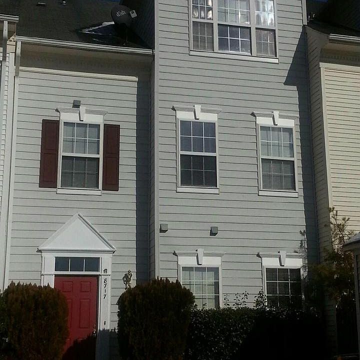 Exterior (Front)