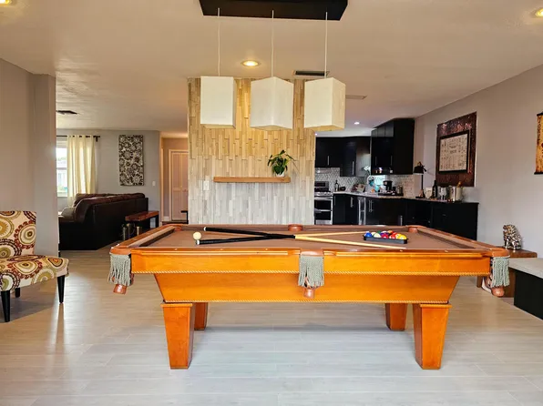 1350 SW 25th Way, Boynton Beach, FL 33426