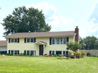 20665 Mary Dr, Lockport, IL 60441