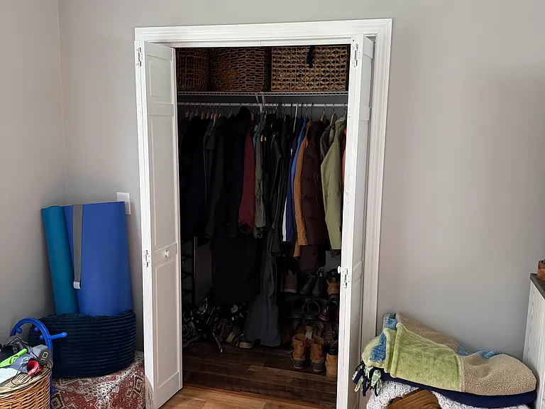 22 Hawthorne St #1 — Photo 3