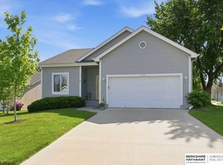 3101 N 147th Cir, Omaha, NE 68116