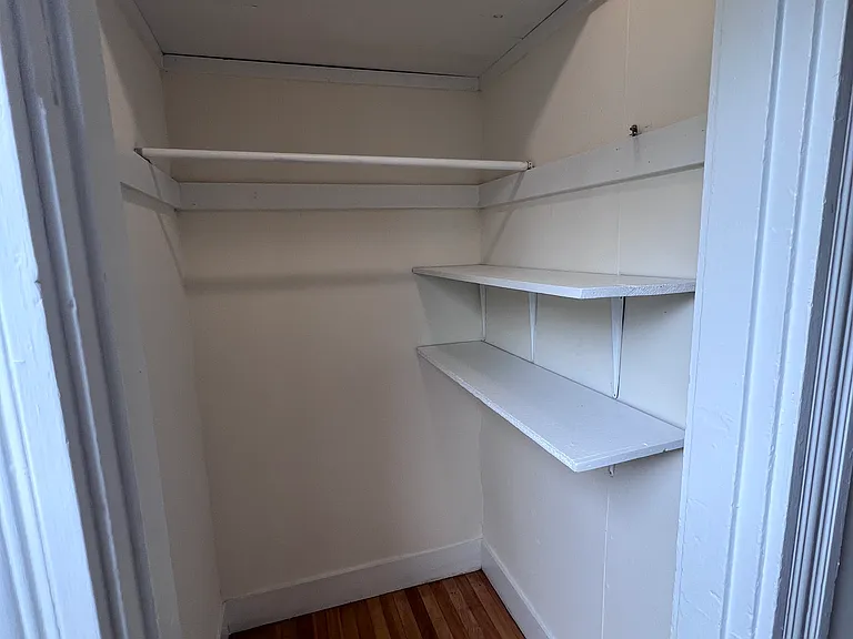 2 Academy Ave #2 — Photo 8