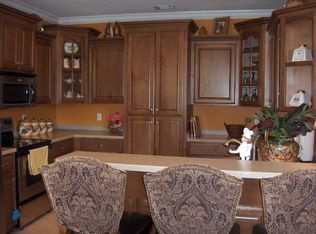 74 Riverview Ln, White Oak, GA 31568