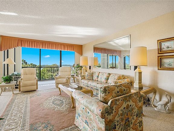 4th image of 1825 Mooringline Dr #Penthouse D