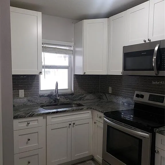 107 W Clay Ave #2 — Photo 5