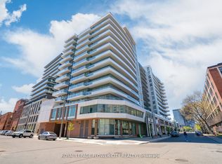 212 King William St S #907, Hamilton, ON