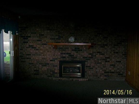 4th image of 430 221st Ave NE