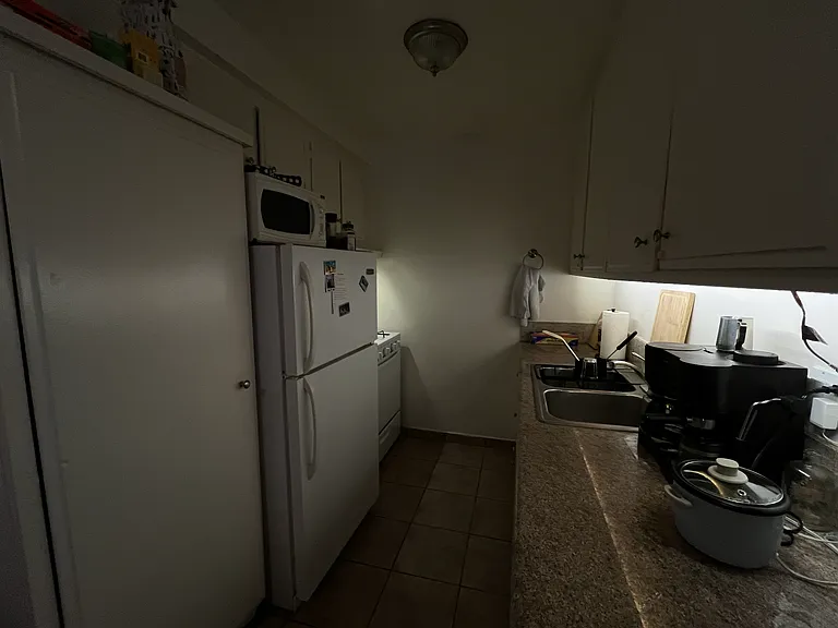 519 Glenrock Ave #105 — Photo 3