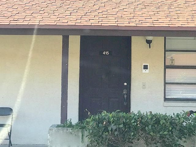 1st image of 415 Glenwood Dr