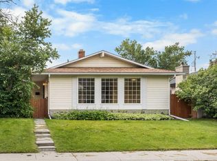 4907 N Vantage Cres NW, Calgary, AB T3A 1X6
