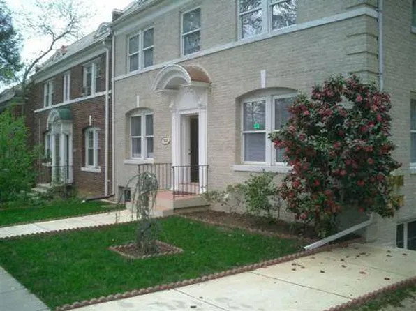 3933 Davis Pl NW APT 6, Washington, DC 20007