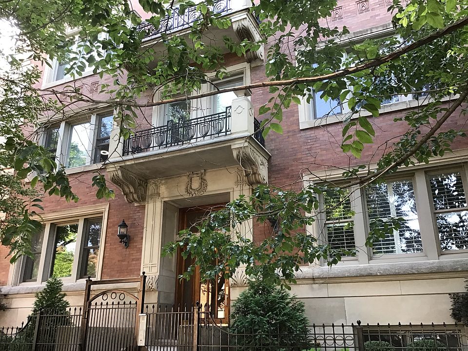 1st image of 4717 S Greenwood Ave APT 2