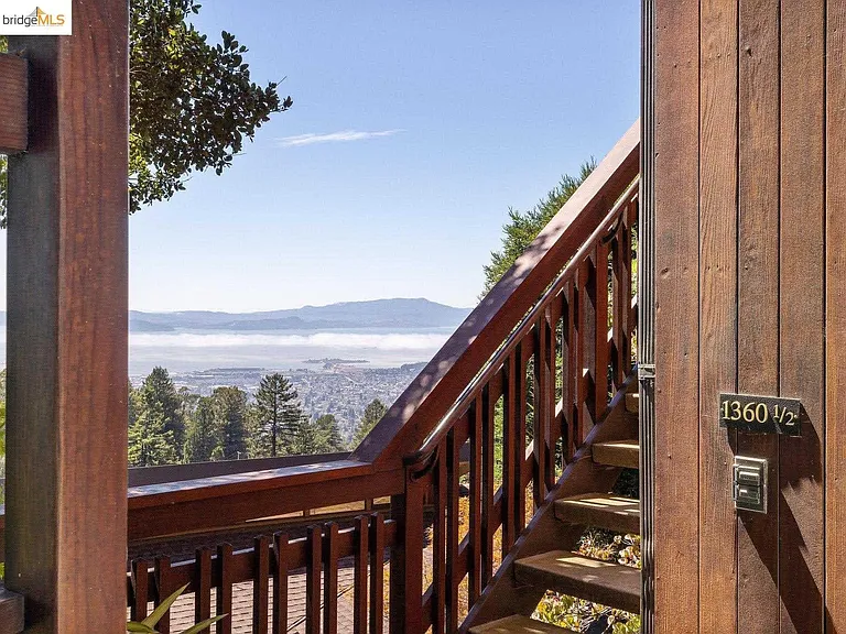 1360 Summit Rd — Photo 11