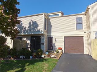 2064 Quail Ridge Dr, Columbus, OH 43229