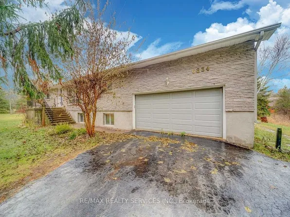 6834 Shiloh Rd, Clarington, ON L0A 1J0