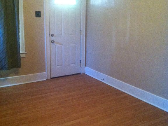 2nd image of 3254 Coles Ave