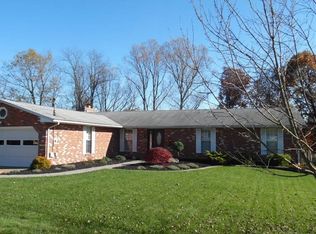 208 Flintwood Dr, Marietta, OH 45750