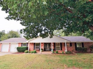 2808 Walnut Rd, Norman, OK 73072