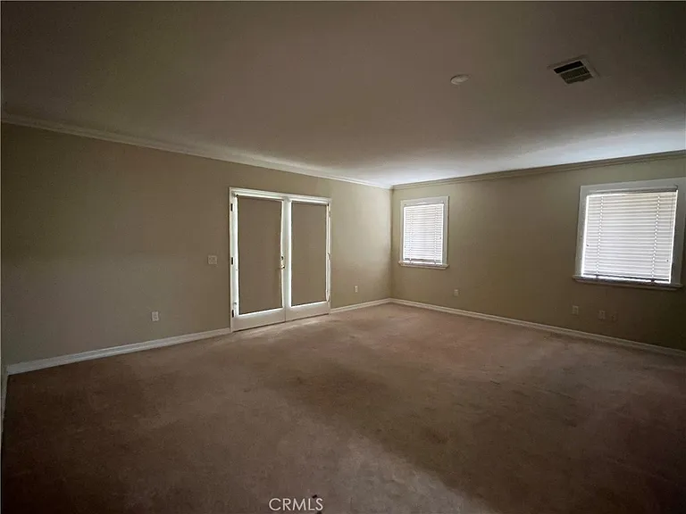 611 Silver Bridle Rd — Photo 8