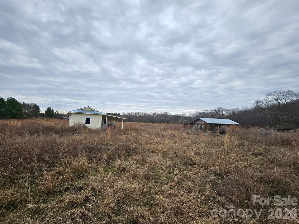 1st image of 3420 Lanesboro Rd