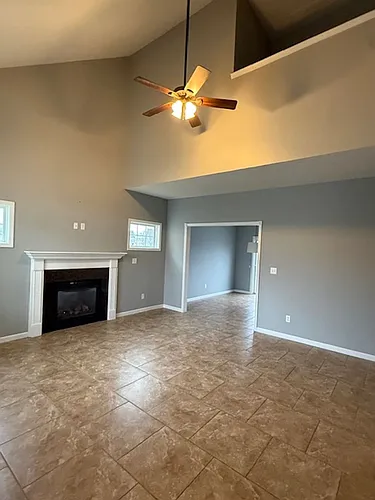 404 Dalhlia Dr Photo 1