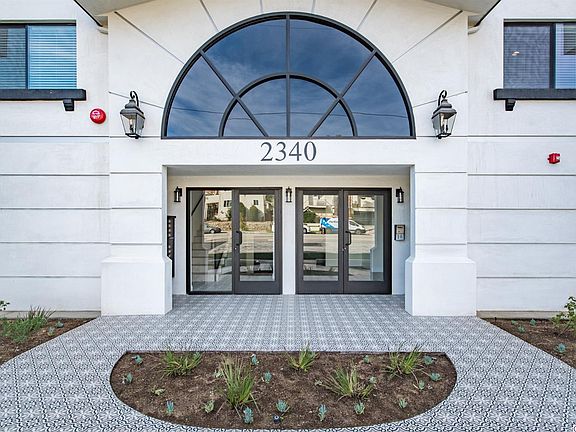 5th image of 2340 Montrose Ave Ste 207