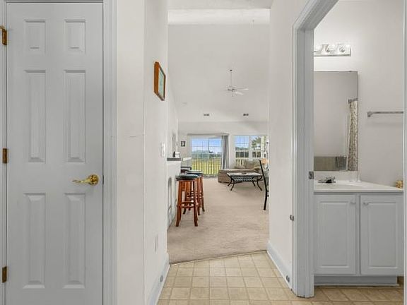 4th image of 6010 Windsor Green Way #304