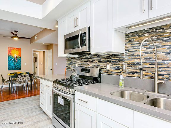 4th image of 330 Cordova St Unit 356