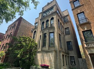 536 Sheridan Rd #A, Evanston, IL 60202