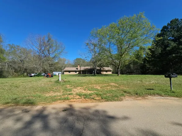 11384 McKnight St, Brownsboro, TX 75756