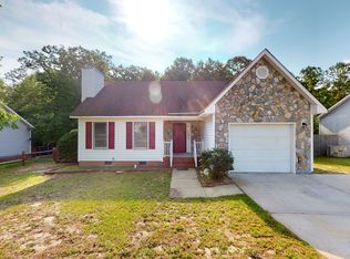 2113 Ashton Rd, Fayetteville, NC 28304
