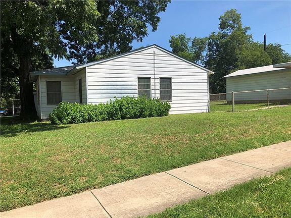 4th image of 1623 Kent Dr