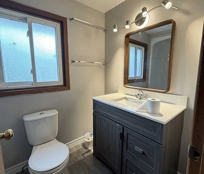 471 Randolph Ave — Photo 13