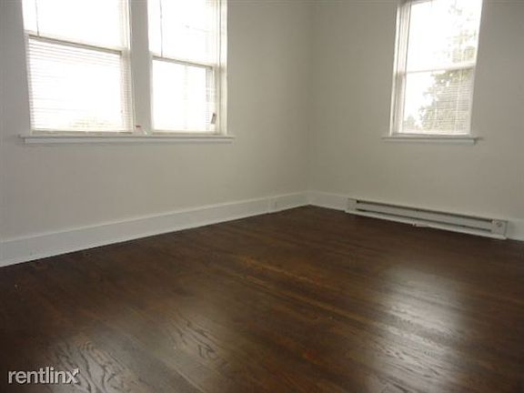 5. Lincoln Dining Room (2)