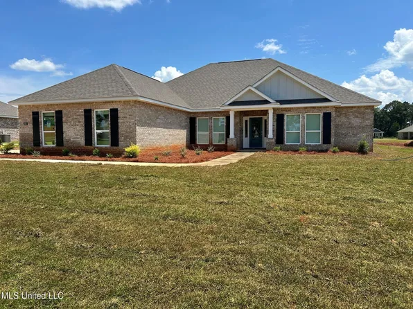 205 E Fire Department Rd, Lucedale, MS 39452