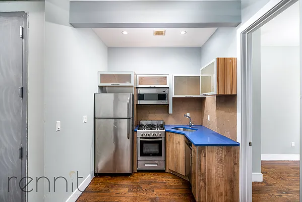Rented by Rennit Inc. | media 1
